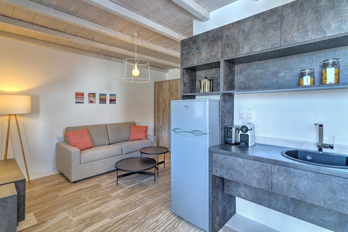 Imagen de los interiores del Hotel Senses Luxury Suites & Villas. Foto 14