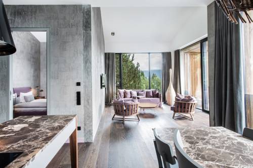 Imagen de la habitación del Hotel Senses Violett Suites - Adults Only. Foto 10