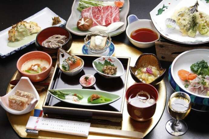 Imagen del bar/restaurante del Hotel Senshinkan Matsuya. Foto 23