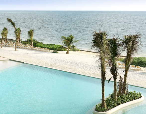 Imagen de la piscina del Hotel Sensira Resort & Spa Riviera Maya All Inclusive. Foto 18