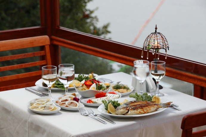 Imagen del bar/restaurante del Hotel Sensitive Premium Resort and Spa - All Inclusive. Foto 2