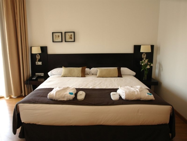 Imagen general del Hotel Sensol. Foto 7