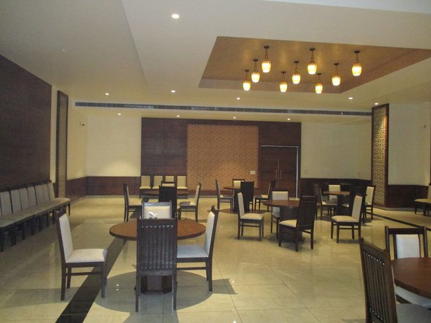 Imagen del bar/restaurante del Hotel Sentara and Resort. Foto 2