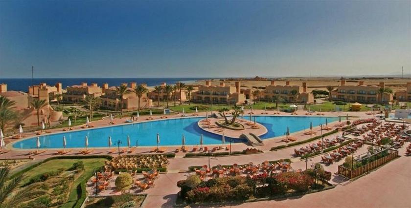 Imagen de la piscina del Hotel Sentido Akassia Beach. Foto 5