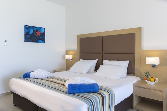 Imagen de la habitación del Hotel Sentido Asterias Beach Resort. Foto 2
