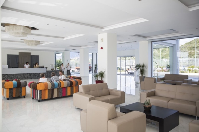Imagen de los interiores del Hotel Sentido Asterias Beach Resort. Foto 15