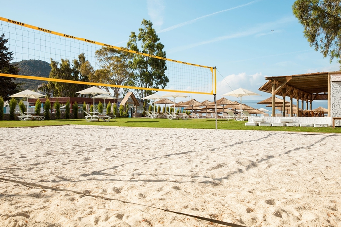Imagen de los exteriores del Hotel Sentido Bellazure. Foto 3