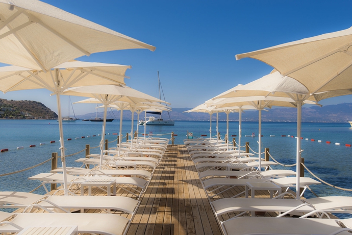 Imagen de los exteriores del Hotel Sentido Bellazure. Foto 4