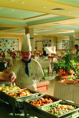 Imagen del bar/restaurante del Hotel Sentido Bellevue Park. Foto 8