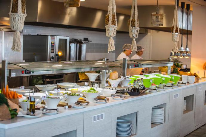 Imagen del bar/restaurante del Hotel Sentido Cypria Bay by Leonardo Hotels. Foto 10