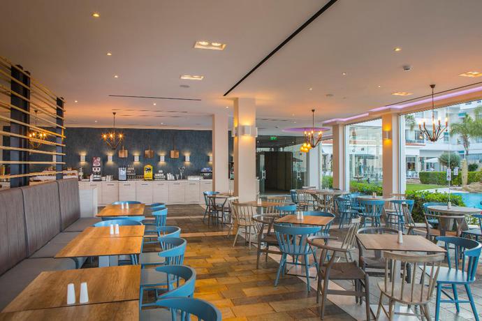 Imagen del bar/restaurante del Hotel Sentido Cypria Bay by Leonardo Hotels. Foto 15