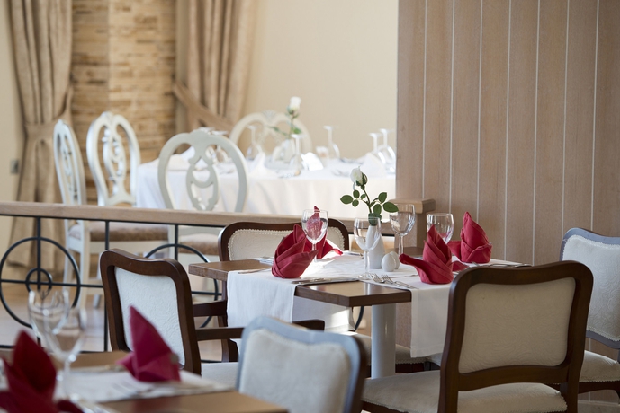 Imagen del bar/restaurante del Hotel Sentido Kamelya Fulya. Foto 11