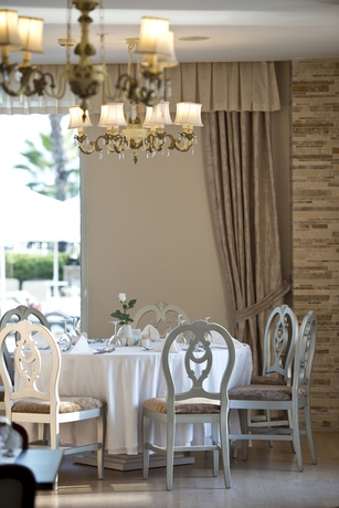 Imagen del bar/restaurante del Hotel Sentido Kamelya Fulya. Foto 14