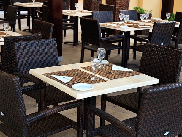 Imagen general del Hotel Sentido Kouzalis Beach. Foto 2