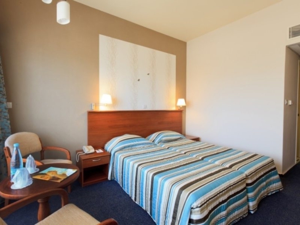 Imagen general del Hotel Sentido Kouzalis Beach. Foto 5