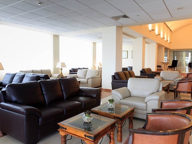 Imagen general del Hotel Sentido Kouzalis Beach. Foto 8