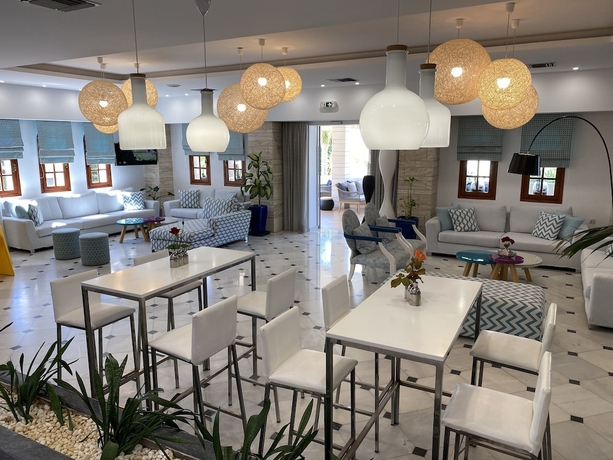 Imagen de los interiores del Hotel Sentido Kyknos Beach (Adults only). Foto 14