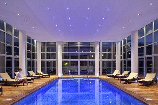 Imagen de la piscina del Hotel Sentido Lindos Bay Resort and Spa. Foto 8