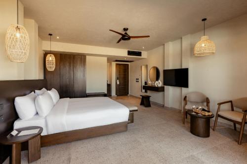 Imagen general del Hotel Sentido Naga Bay. Foto 14