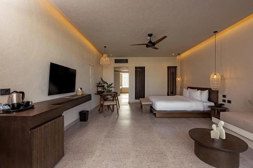Imagen general del Hotel Sentido Naga Bay. Foto 16