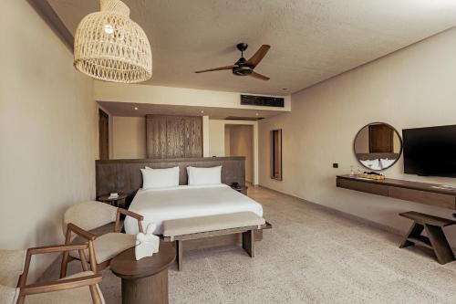 Imagen de la habitación del Hotel Sentido Naga Bay. Foto 20