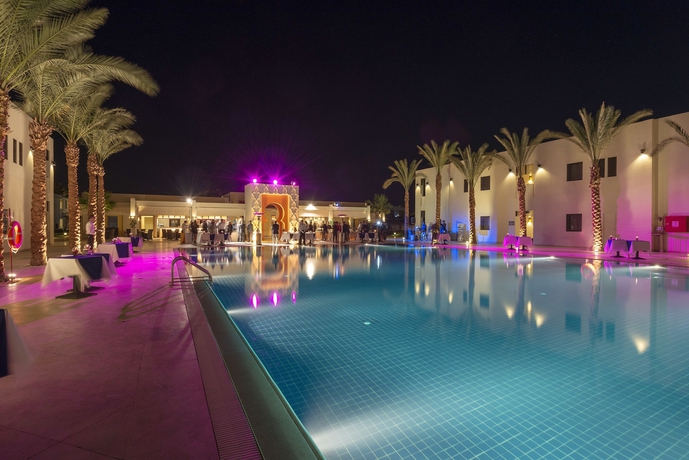 Imagen de la piscina del Hotel Sentido Reef Oasis Senses Resort - All Inclusive. Foto 14