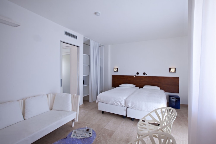 Imagen de la habitación del Hotel Sentido Tirreno Resort. Foto 5