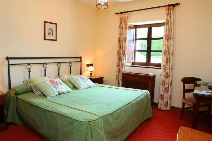 Imagen de la habitación del Hotel Señorío De Ursua. Foto 10