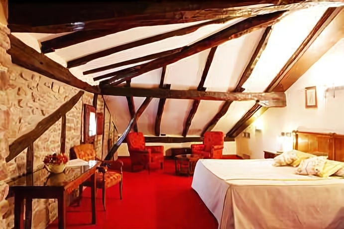 Imagen de la habitación del Hotel Señorío De Ursua. Foto 12