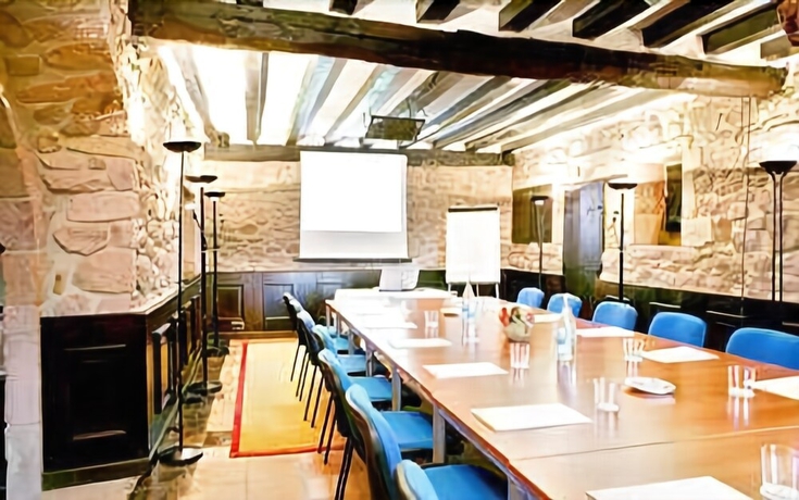 Imagen de los interiores del Hotel Señorío De Ursua. Foto 17