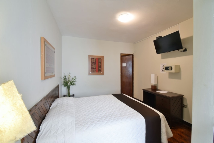 Imagen de la habitación del Hotel Señorial. Foto 9