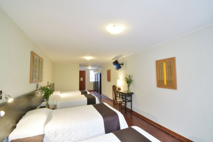 Imagen de la habitación del Hotel Señorial. Foto 17