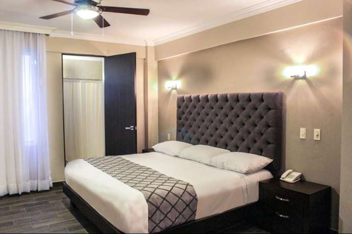 Imagen de la habitación del Hotel Se&ntilde;orial Platino. Foto 7