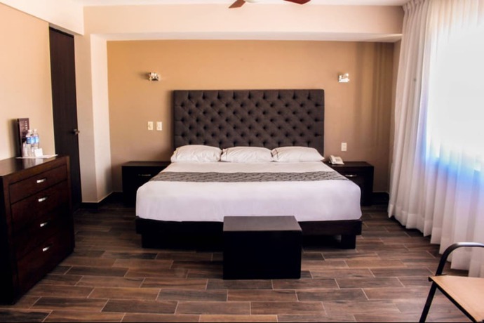 Imagen de la habitación del Hotel Se&ntilde;orial Platino. Foto 8