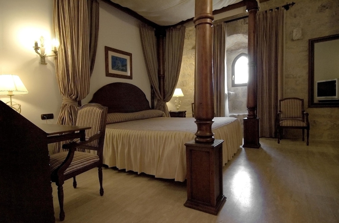 Imagen de la habitación del Hotel Señorio De Olmillos. Foto 9