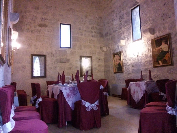 Imagen del bar/restaurante del Hotel Señorio De Olmillos. Foto 3