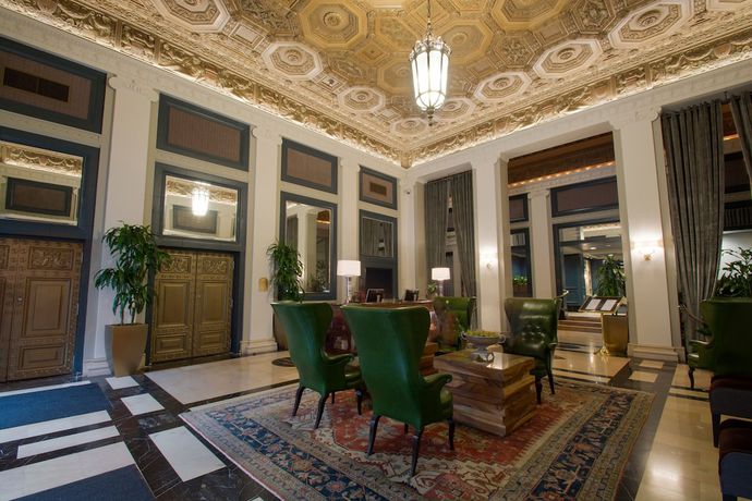 Imagen de los interiores del Hotel Sentinel. Foto 19