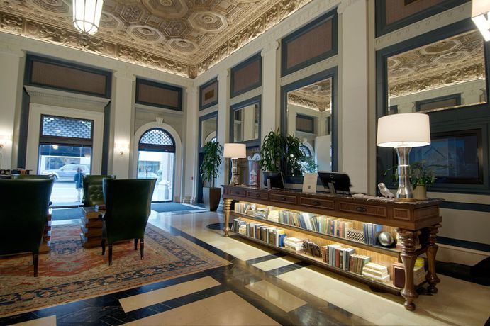 Imagen de los interiores del Hotel Sentinel. Foto 20