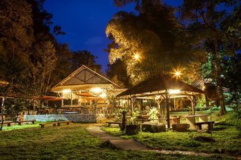 Imagen de los interiores del Hotel Sentosa Villa. Foto 9