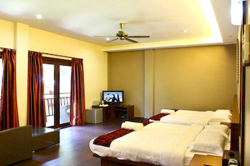 Imagen de los interiores del Hotel Sentosa Villa. Foto 10