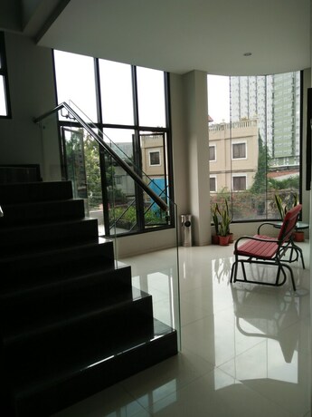 Imagen de los interiores del Hotel Sentra Inn Bandung, Bandung. Foto 26