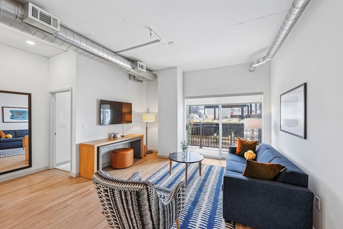 Imagen de la habitación del Hotel Sentral Sobro. Foto 1