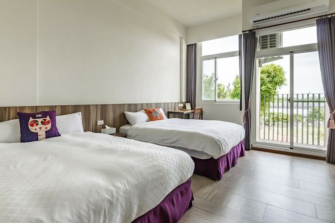 Imagen de la habitación del Hotel Senya. Foto 18