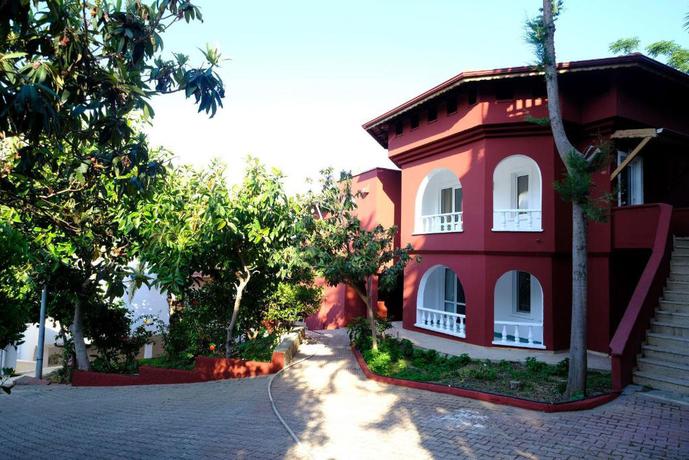 Imagen de los interiores del Hotel Senza Garden Holiday Club. Foto 14