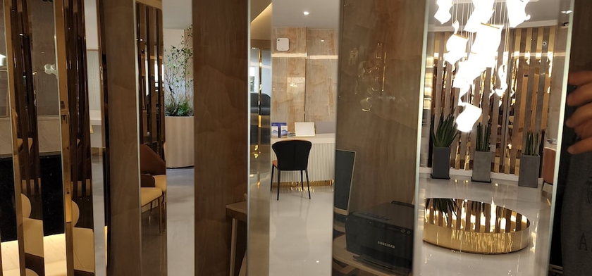 Imagen de los interiores del Hotel SeoMyeon Denvasta Central. Foto 15