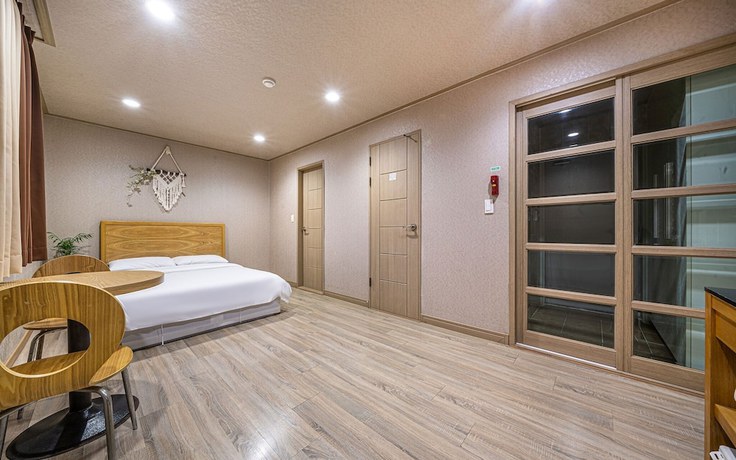 Imagen de la habitación del Hotel Seogwipo Beach. Foto 2