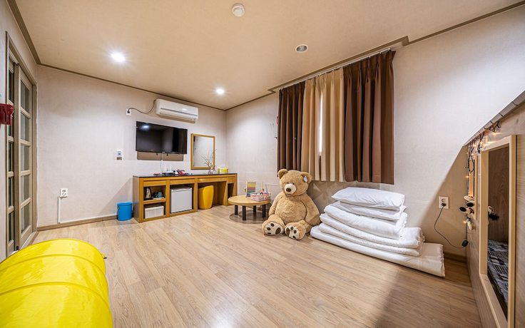 Imagen de la habitación del Hotel Seogwipo Beach. Foto 8