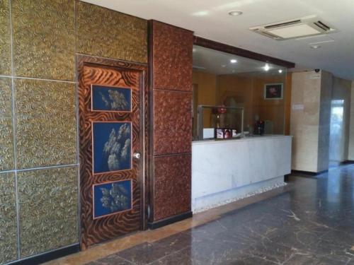 Imagen general del Hotel Seongsanpo Sky. Foto 1