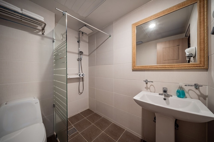 Imagen de la habitación del Hotel Seopjikoji Sunrise. Foto 16