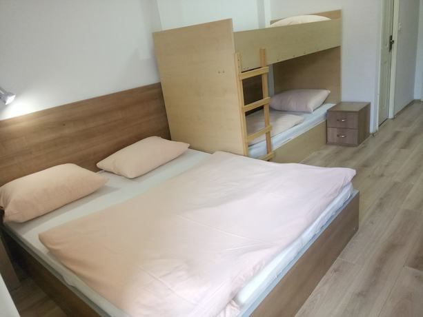 Imagen de la habitación del Hotel Seos. Foto 14